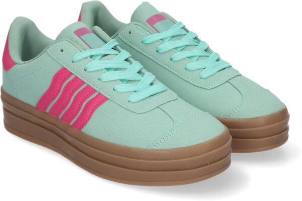 Casual sneakers for women, elegant