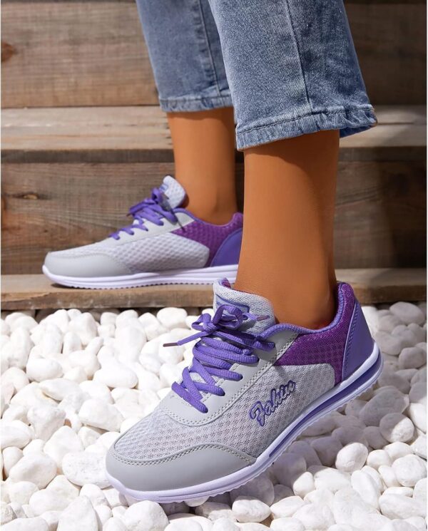 Zapatillas deportivas con cordones elásticos