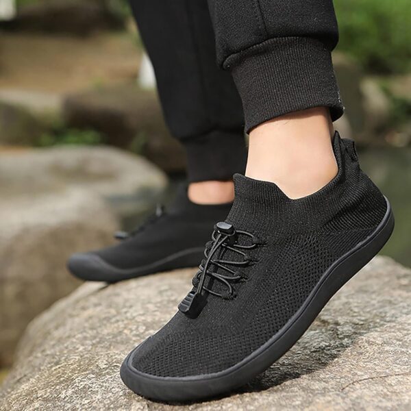 1763613116_Zapatos-minimalistas-para-mujer-y-hombre.jpg Zapatos minimalistas para mujer y hombre