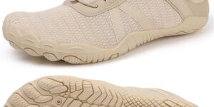 Hombres-Mujeres-Descalzos-Sendero-Minimalista.jpg Hombres Mujeres Descalzos Sendero Minimalista